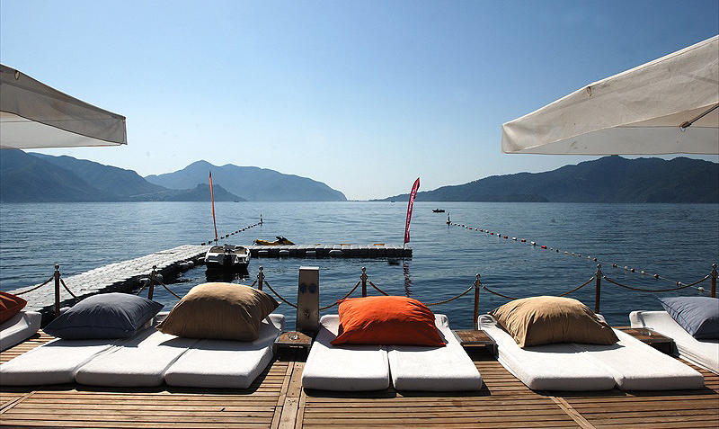 Elegance Hotel İnternational